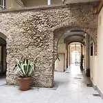 Agave In Citta ליבורנו